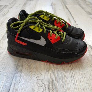 Nike Boys Size 2.5 Air Max 90 PS Sneakers Black Asparagus Shoes Black/Green